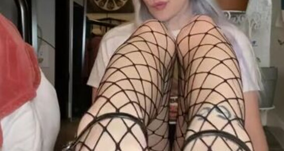 Skye Aka Solesofskye Onlyfans So You Re Just Going To Sit There And Watch