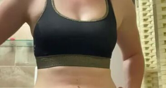 Vivienne L Amour Aka Vlproductionsuk Onlyfans 3 Hot Sweaty Vids And Yes I Get Naked Woohoo Wank Away Bitches 1